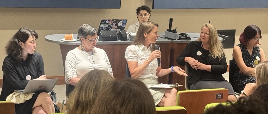 Rowan on a panel at WIPC